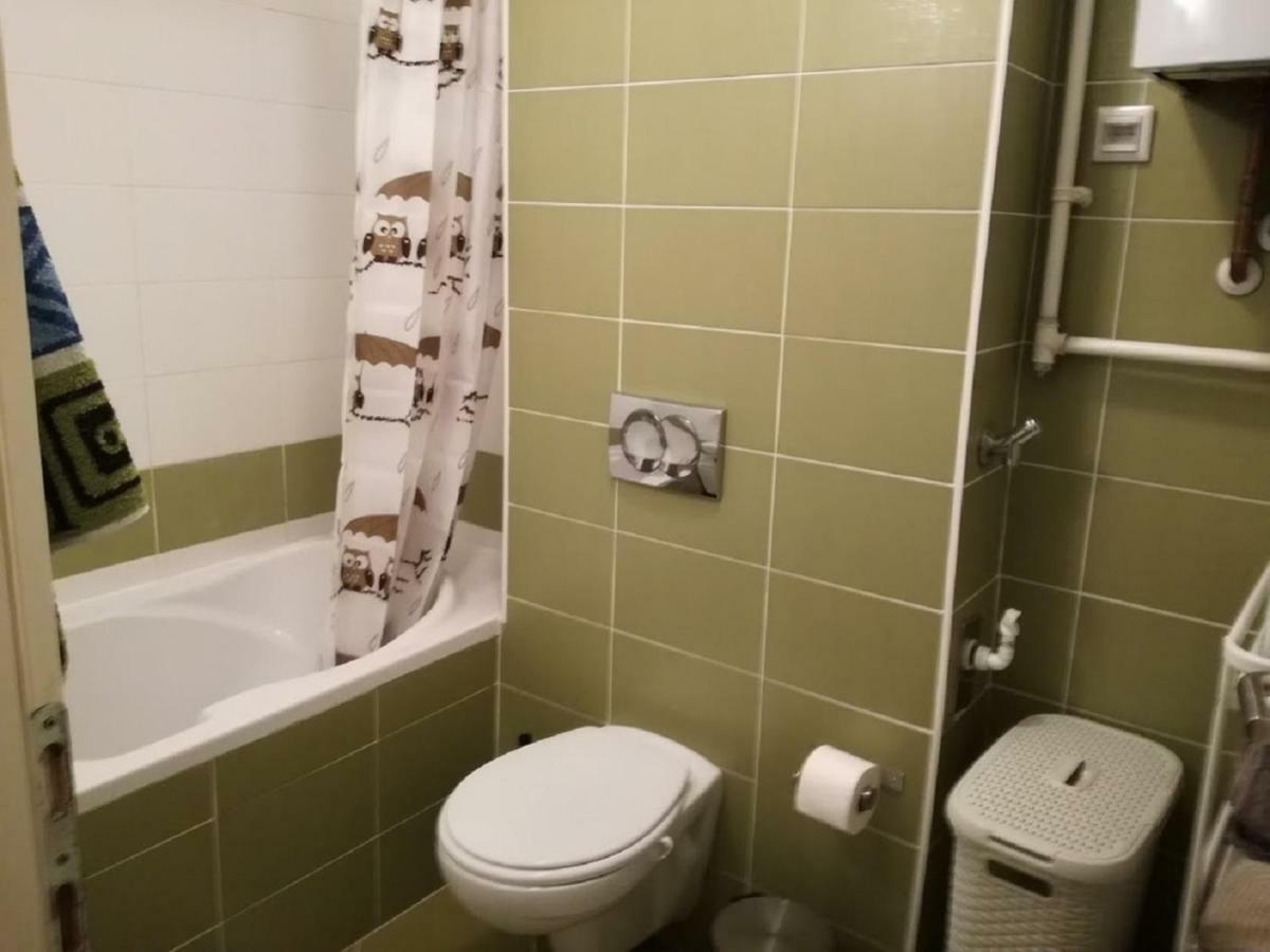 Appartement Apartman Ella à Zagreb Extérieur photo