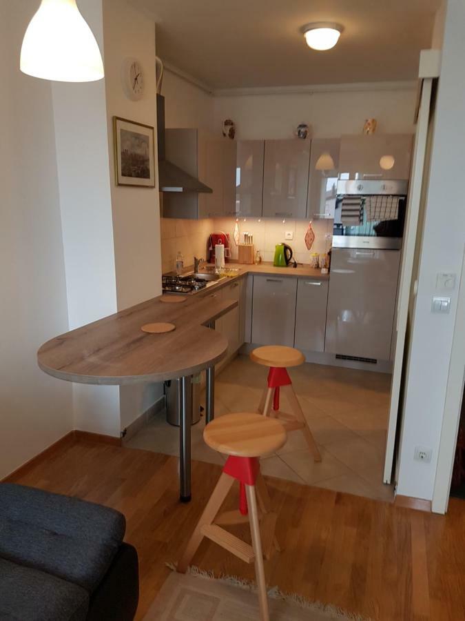 Appartement Apartman Ella à Zagreb Extérieur photo