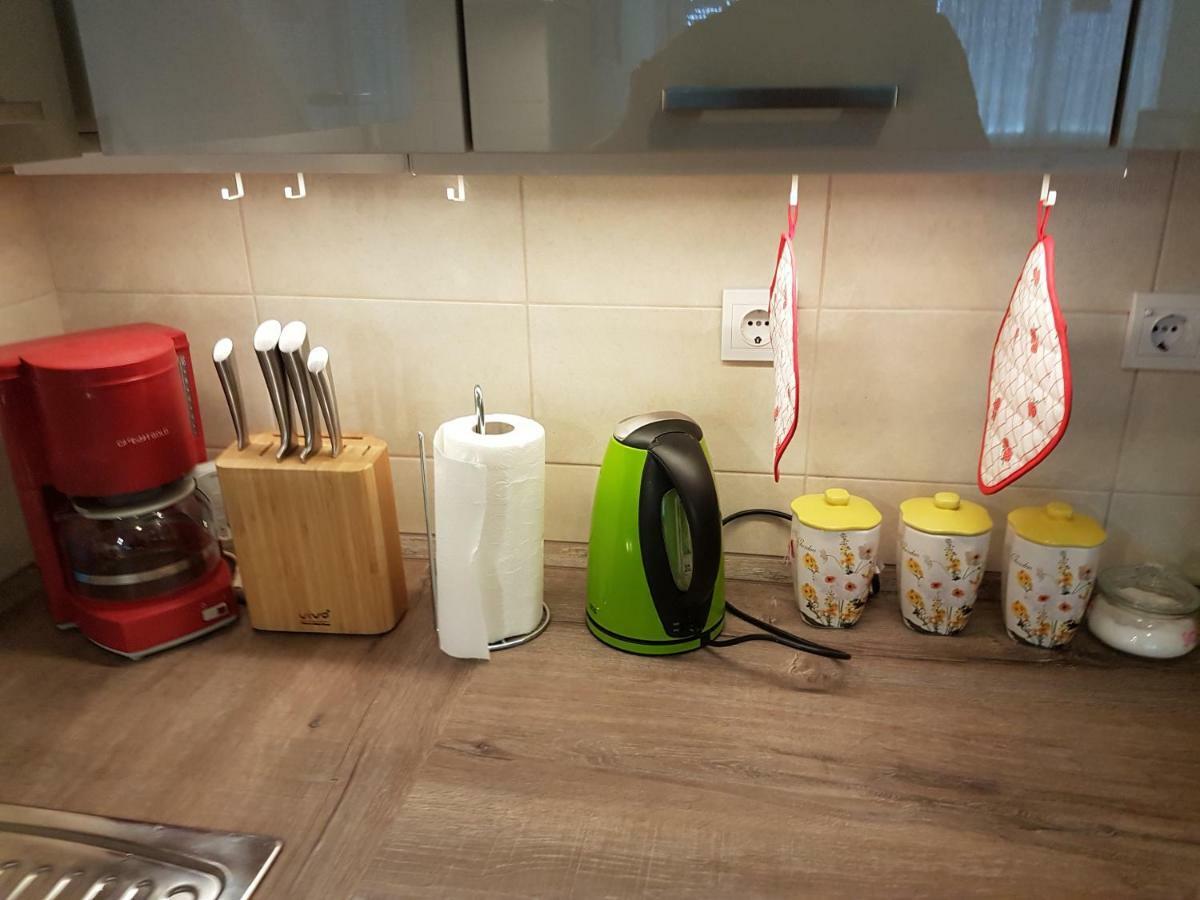 Appartement Apartman Ella à Zagreb Extérieur photo